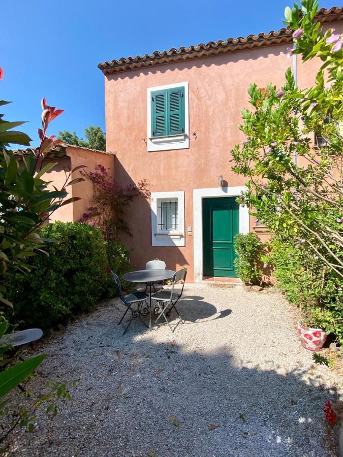 Villa Vue Mer Donnant Sur Le Golfe De St Tropez, 2 Chambres, 6 Pers, Piscine Commune Сен-Тропе Екстер'єр фото